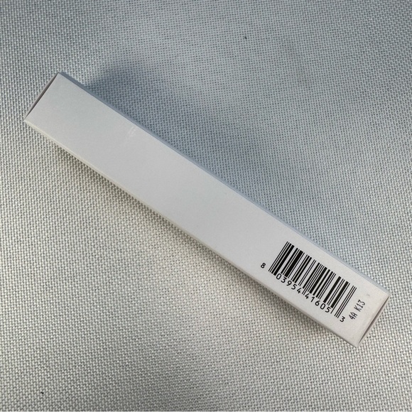 NWT AVON GO. by Glimmer Lacquered Lip Gel - Orchid Bloom - Picture 3 of 4